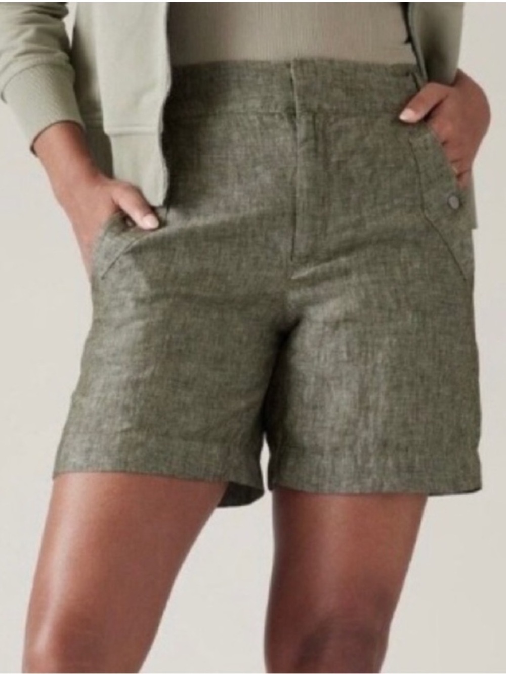 Athleta 100% Linen Voyager Shorts Olive Green Womens Sz 0 Pockets Casual Travel